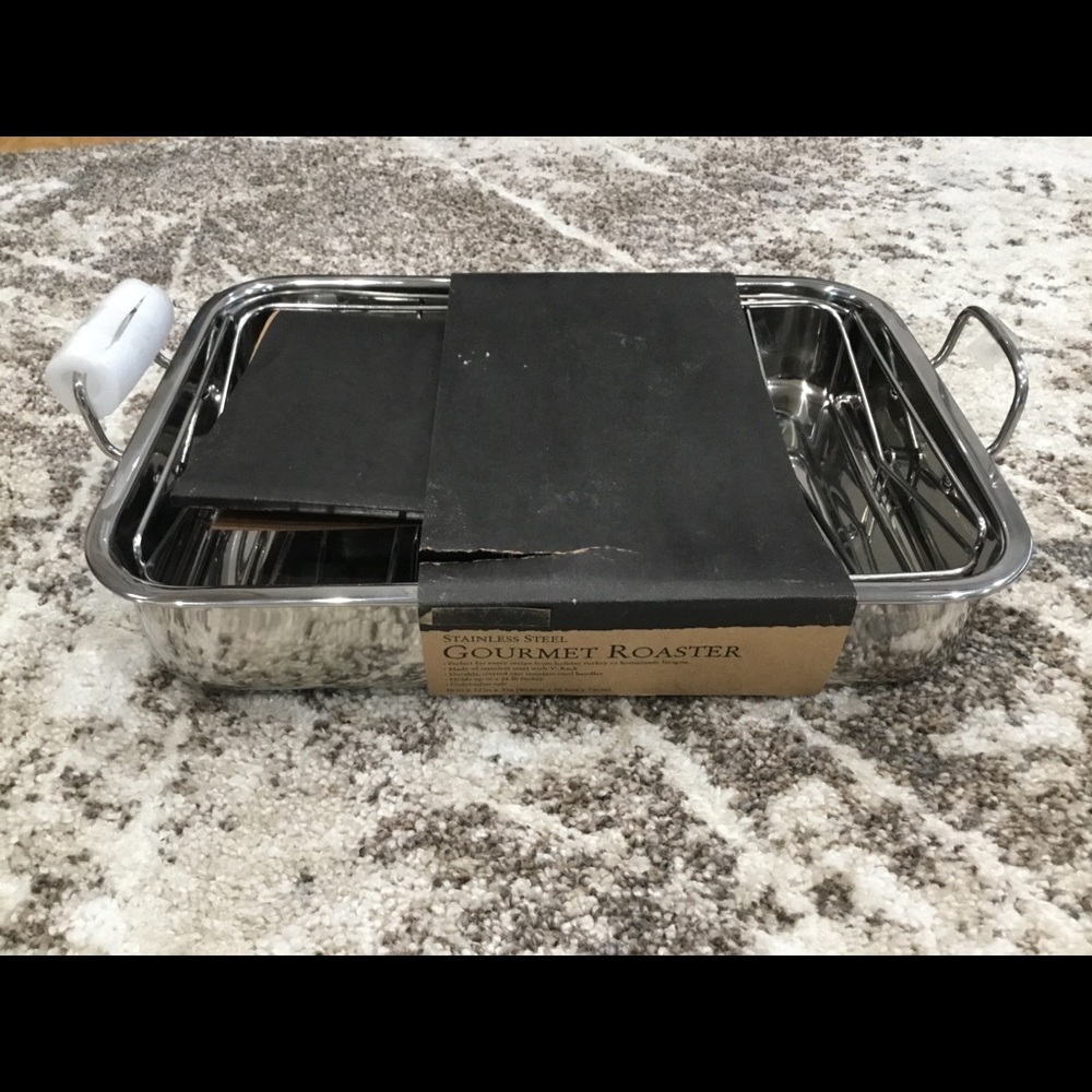 Brand new stainless steel gourmet roaster